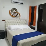 Apartamento Con Vista Al Mar Torremarina Premium