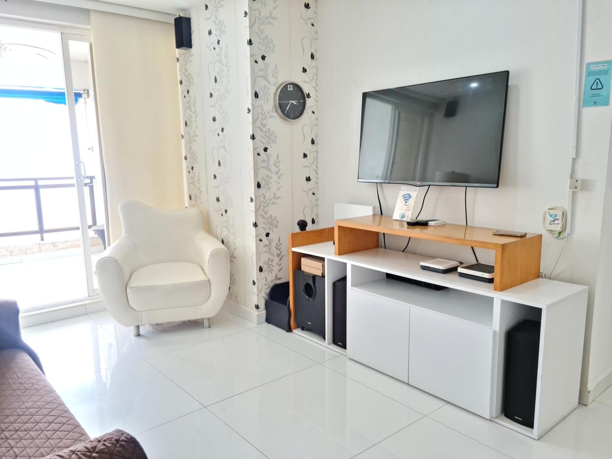 Apartment Con Vista Al Mar Torremarina Premium *