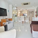 Apartamento con Vista al Mar Torremarina Premium