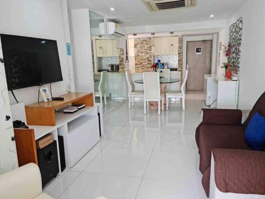 Apartamento Con Vista Al Mar Torremarina Premium Apartamento *